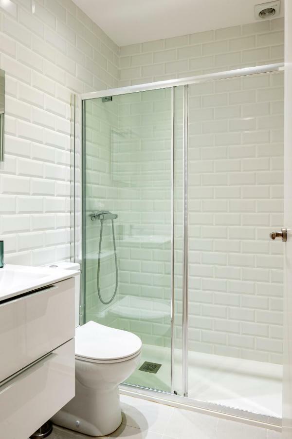 Apartamento Minimalista En El Corazon De Bilbao Exteriör bild