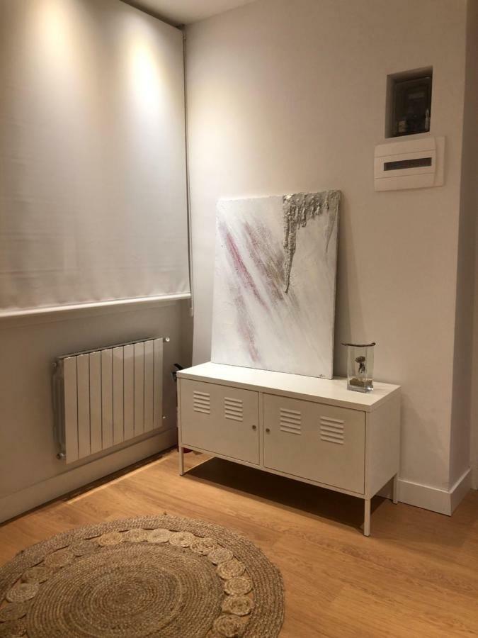 Apartamento Minimalista En El Corazon De Bilbao Exteriör bild